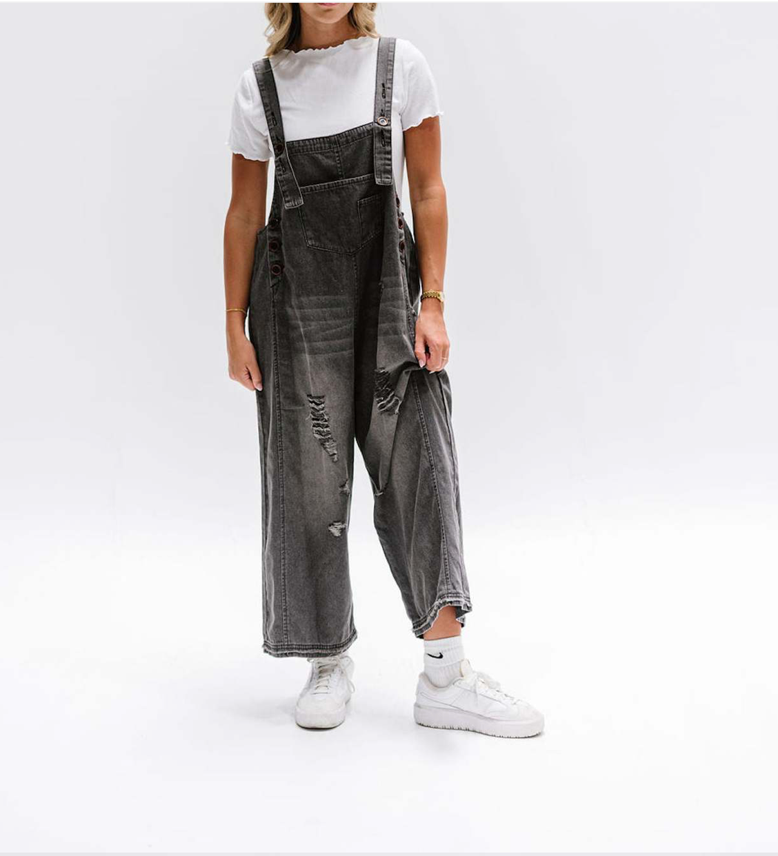 Women's Wide Leg Jumpsuit with Ripped Details Denim Overalls: Navy Blue / Contemporary