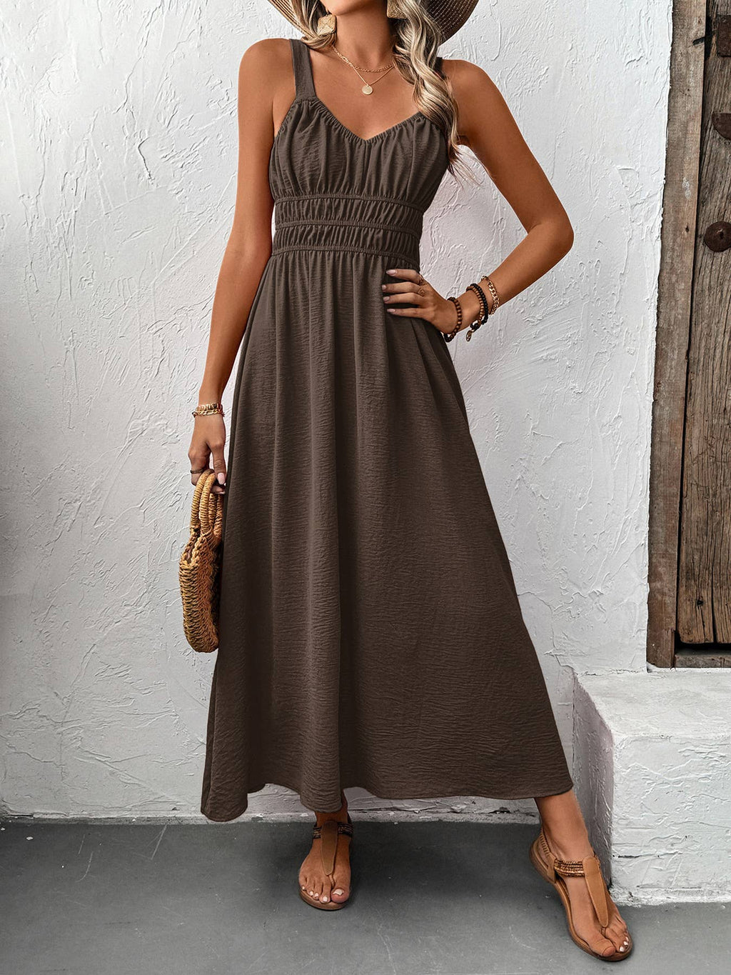 Sleeveless Ruched Bust Maxi Dress with Smocked Waist: Blue