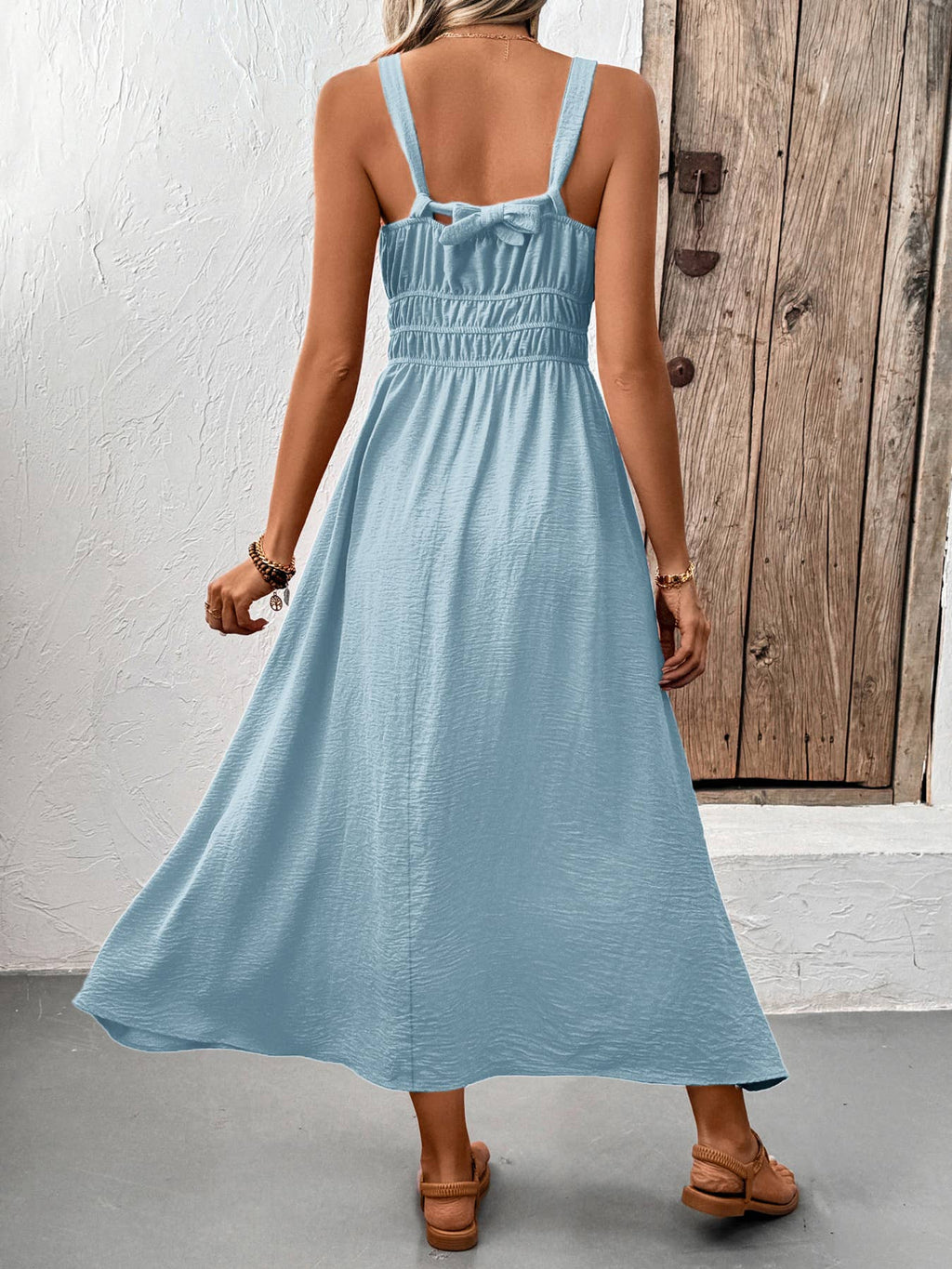 Sleeveless Ruched Bust Maxi Dress with Smocked Waist: Blue