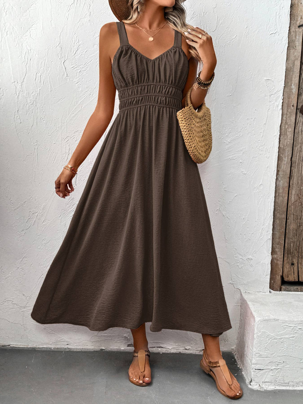 Sleeveless Ruched Bust Maxi Dress with Smocked Waist: Blue