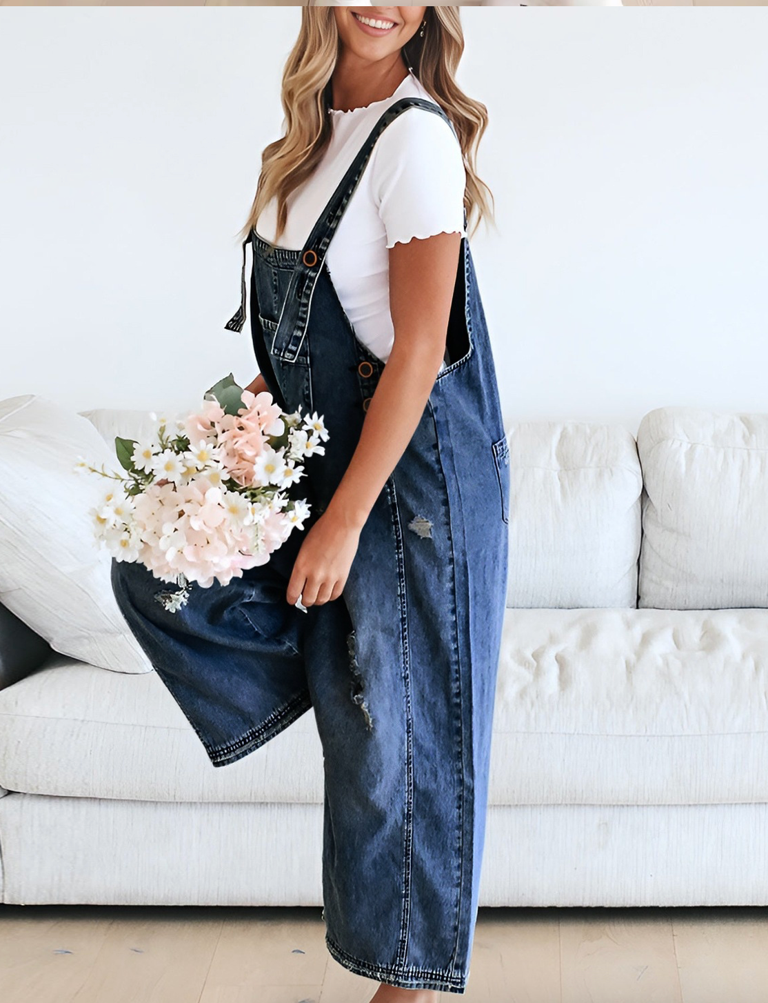 Women's Wide Leg Jumpsuit with Ripped Details Denim Overalls: Navy Blue / Contemporary