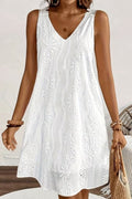 V Neck Backless Embroidered Dress