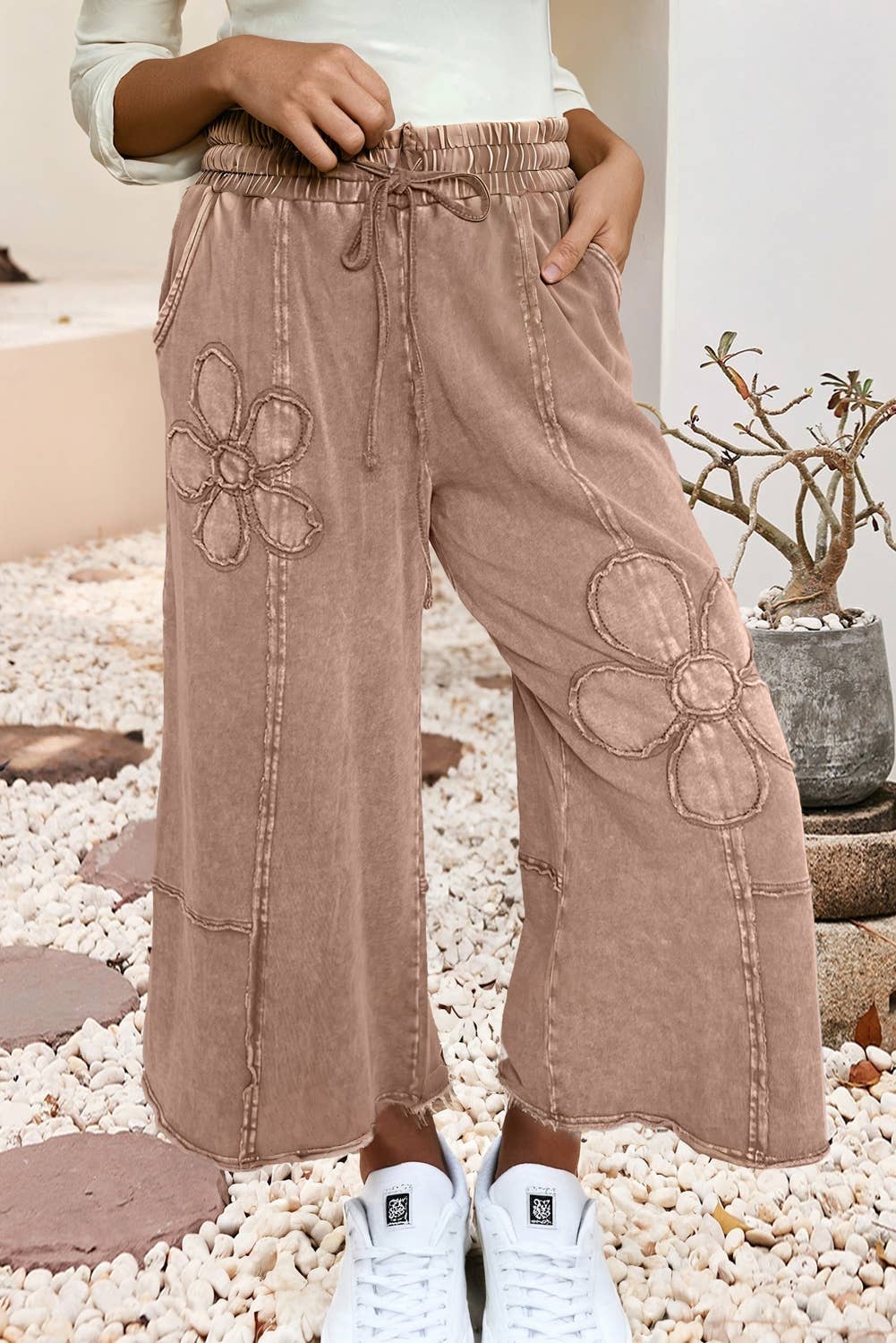 LDC Floral Patch Mineral Washed Terry Knit Cropped Pants: Pink