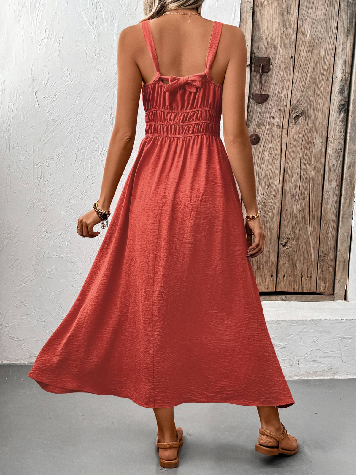 Sleeveless Ruched Bust Maxi Dress with Smocked Waist: Blue