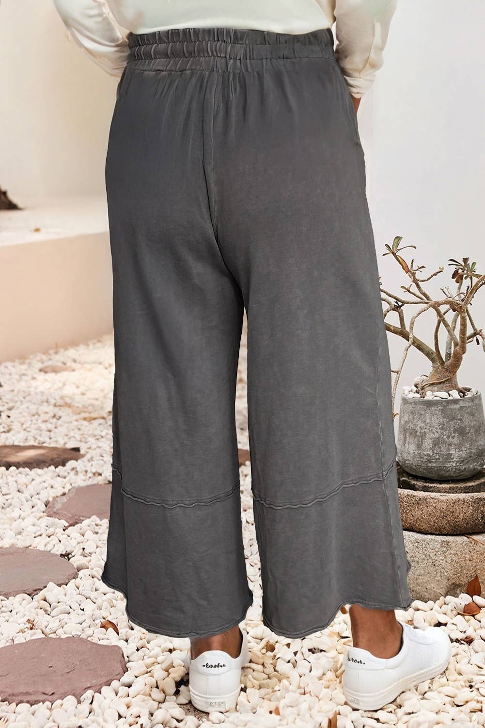 LDC Floral Patch Mineral Washed Terry Knit Cropped Pants: Pink